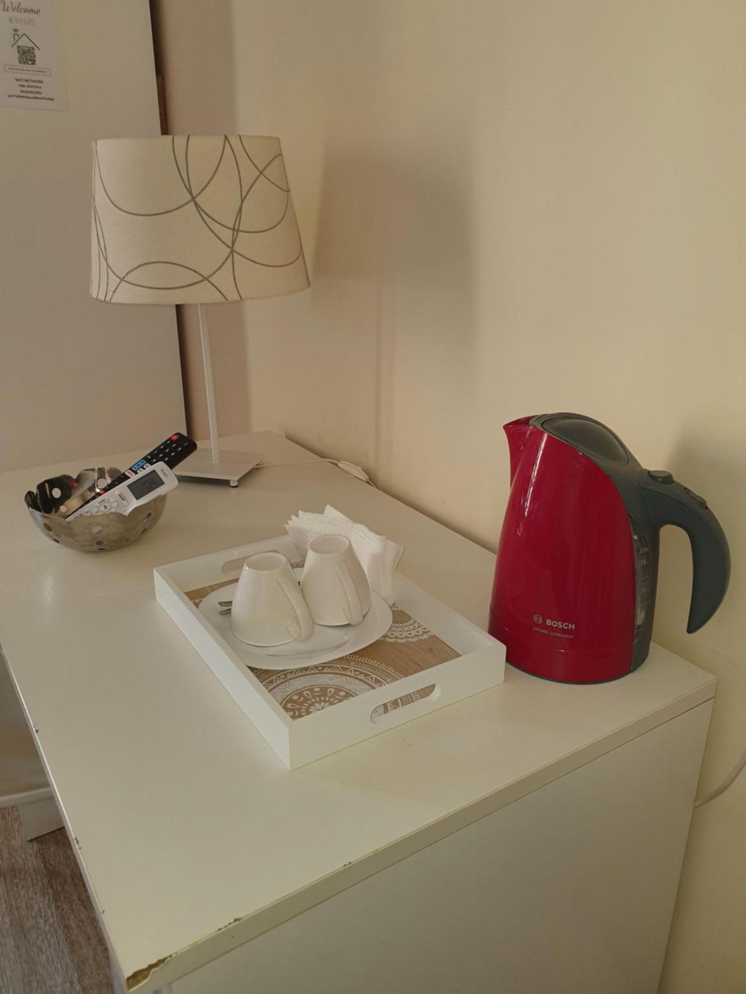4Rooms Guest House Free Wi-Fi Salerno Exterior foto
