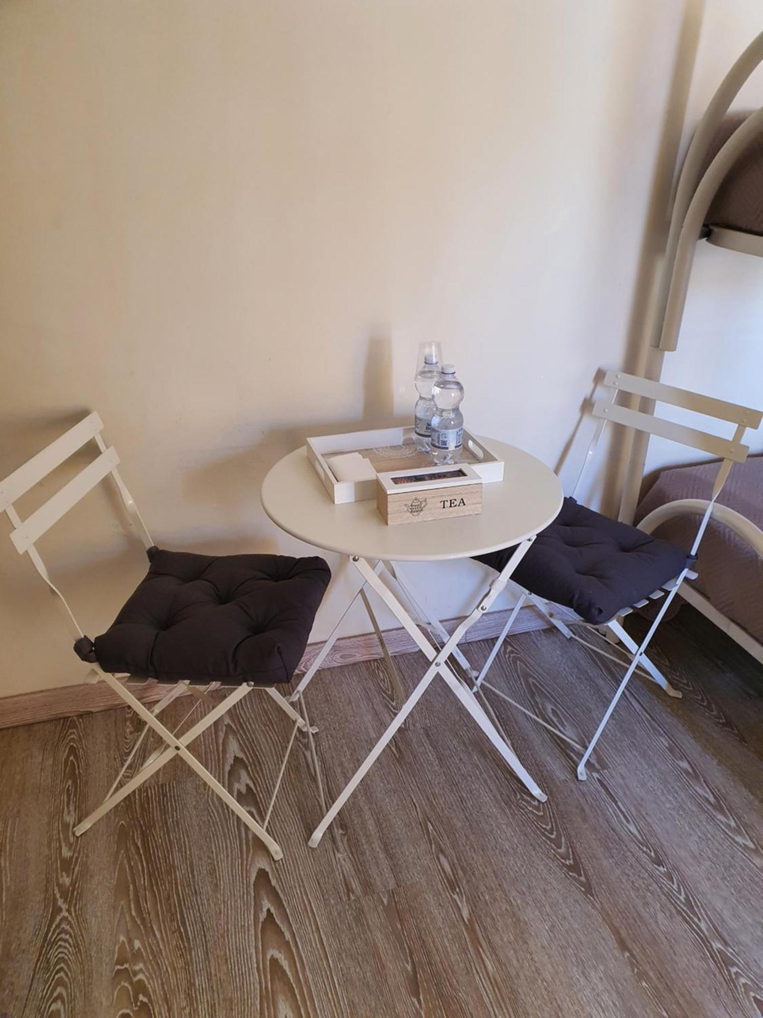 4Rooms Guest House Free Wi-Fi Salerno Exterior foto