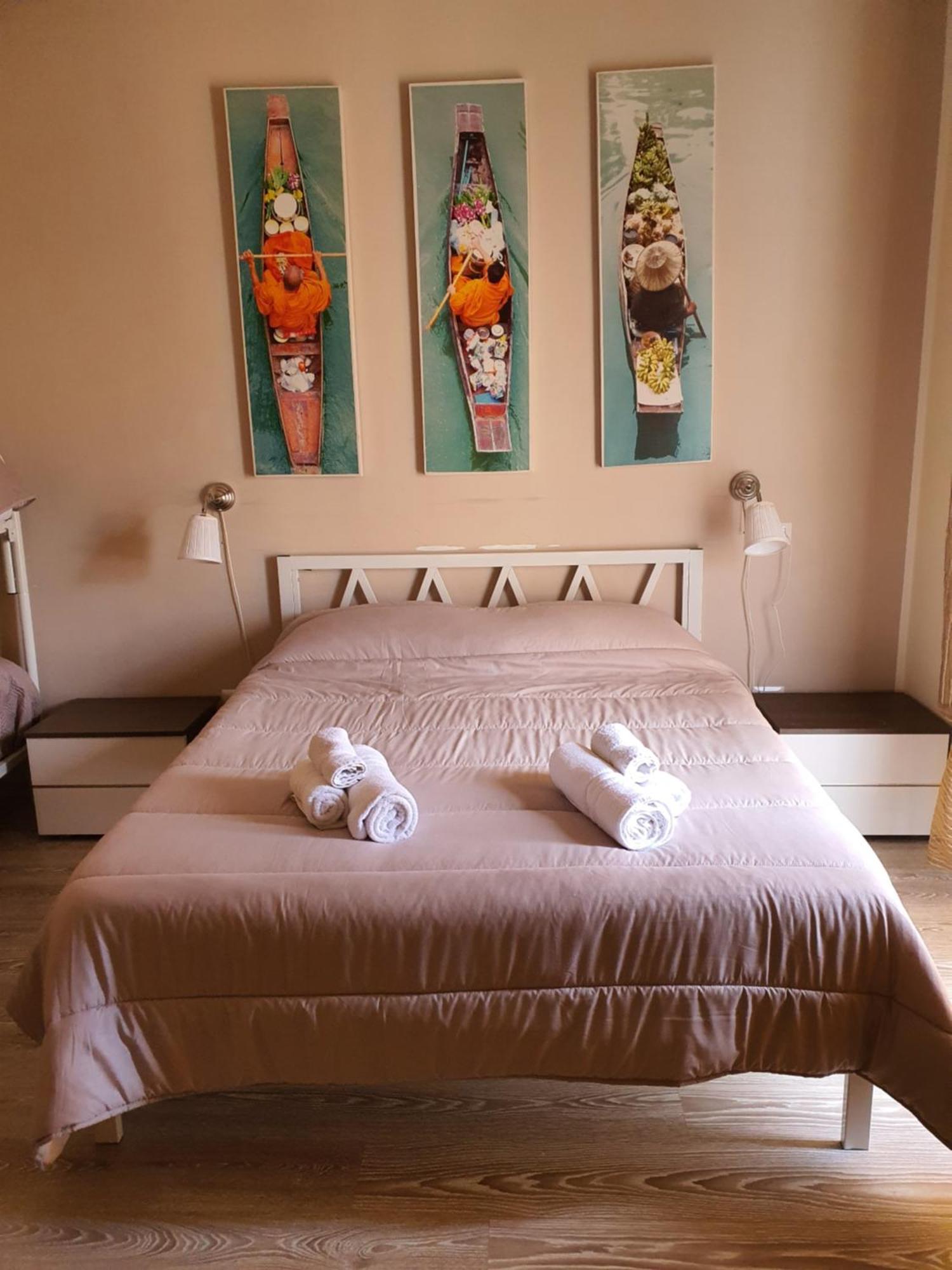 4Rooms Guest House Free Wi-Fi Salerno Exterior foto
